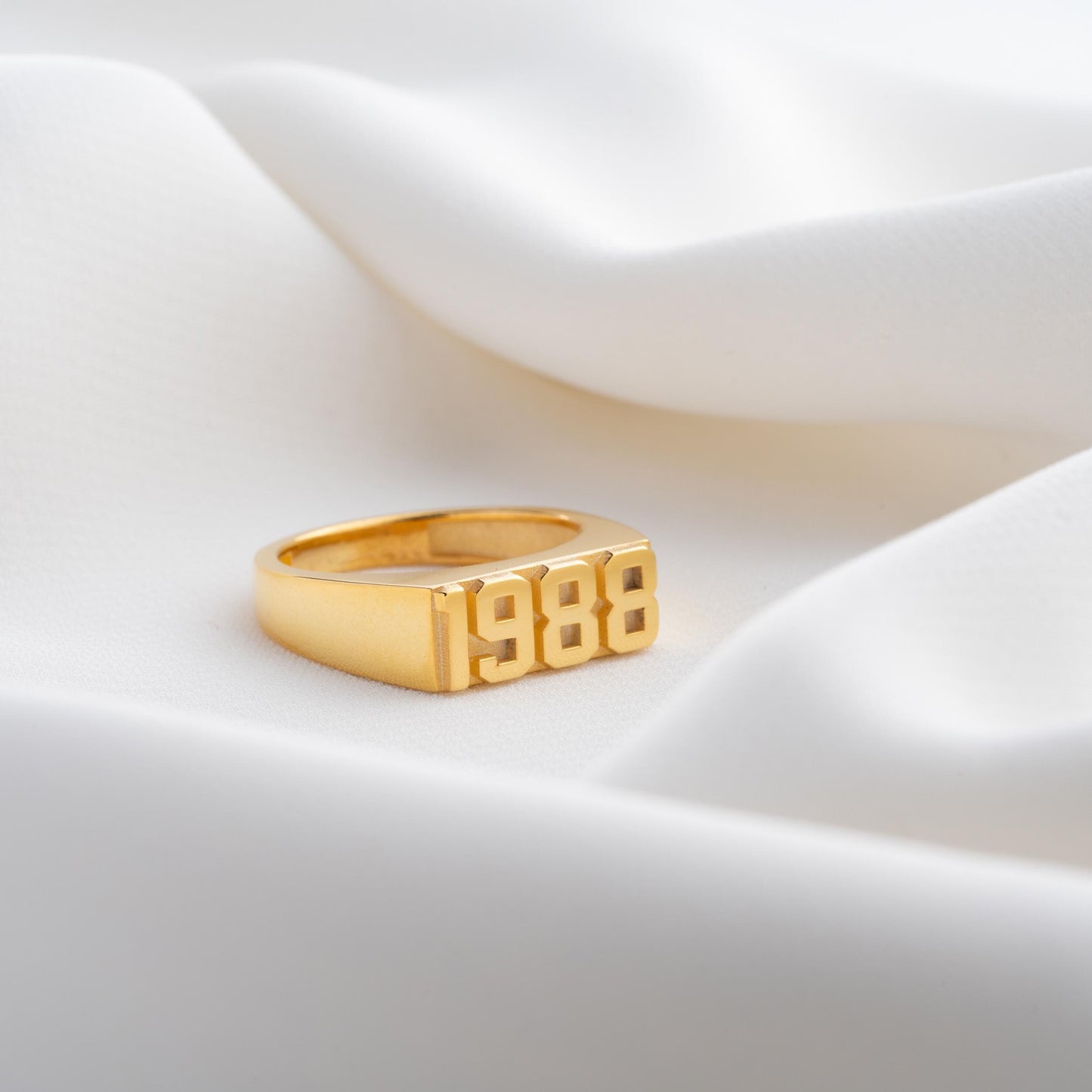 Signet Ring - Custom Men's Pinky Ring, Personalized Name Ring, Dainty Handwriting Birthflower Ring, Statement Anniversary Ring,Mother's Ring