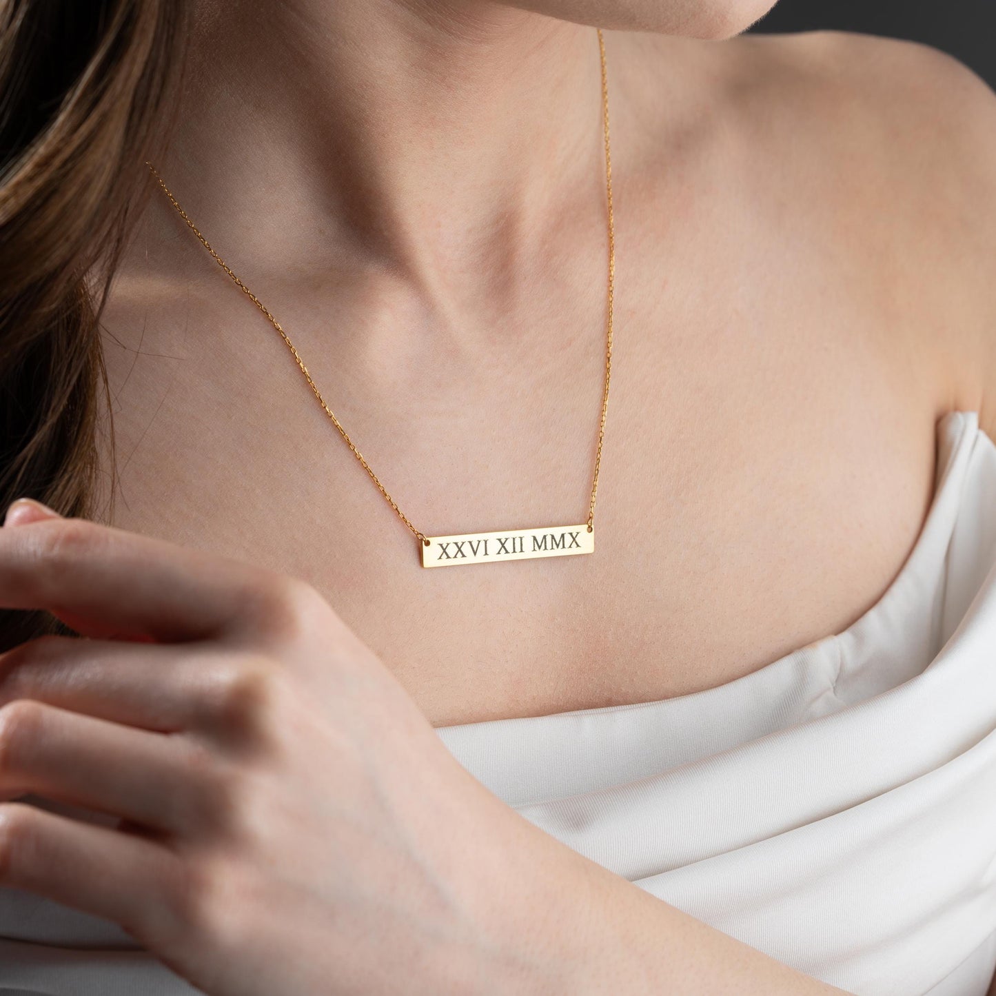 Roman Numeral Date Bar Necklace, Custom Gold Silver Nameplate Jewelry, Initial Number Necklace, Personalized Gift for Her, Name Bar Pendant.