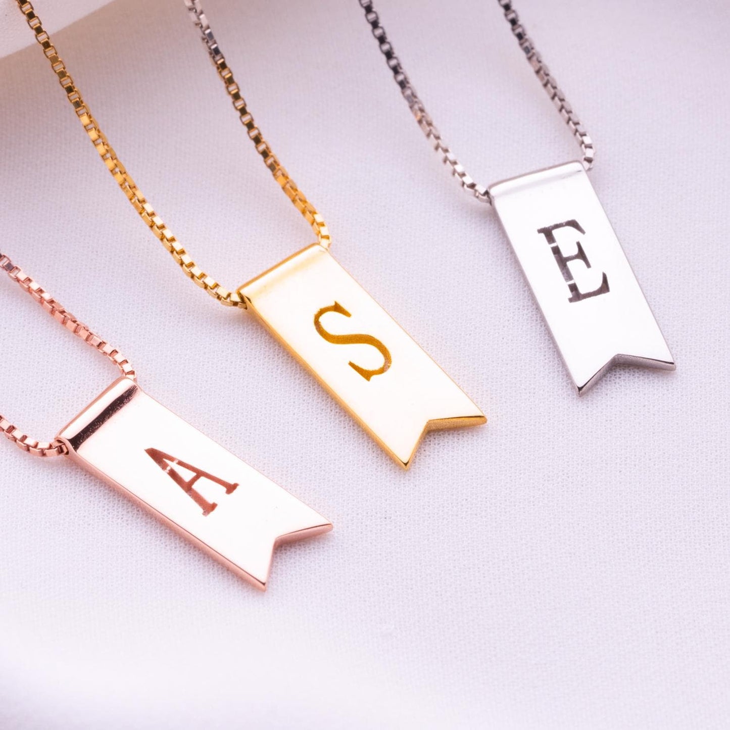 Flag Necklace - Personalized Initial Necklace, Engraved Monogram Pendant, Minimalist 14K Gold Jewelry, Graduation Gift,Birthday Gift for Her