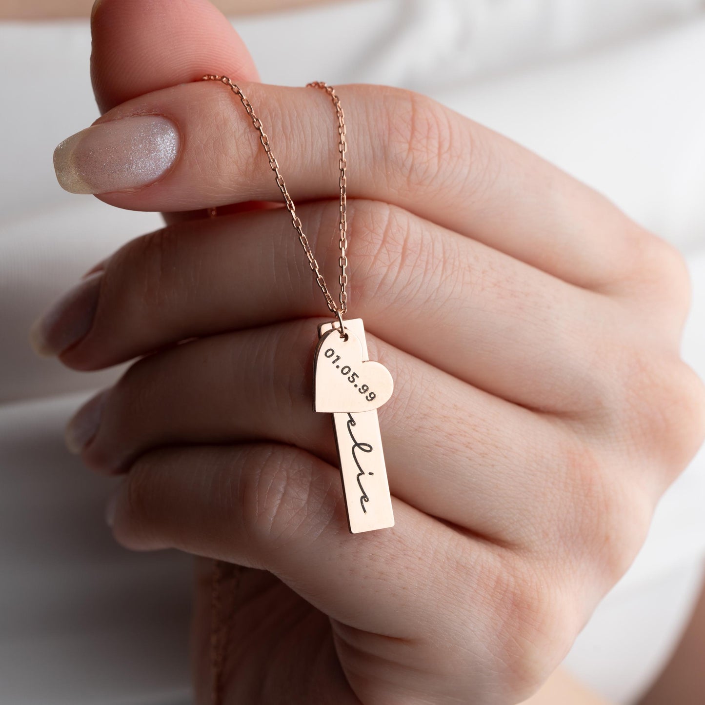 Heart Bar Necklace – Custom Nameplate, Mama Necklace, Personalized Heart Charm, Bar Jewelry Gift for Her, Name Bar Necklace for Women