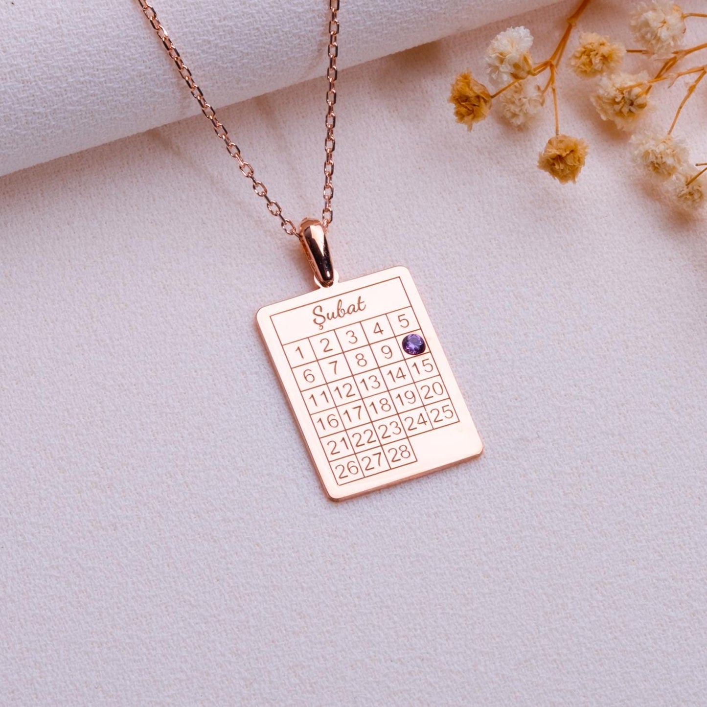 Birthstone Bar Date Necklace –Birthstone jewelry , Custom Nameplate Jewelry, Gold Bar Necklace, Mother Gift, Personalized Birthday Keepsake