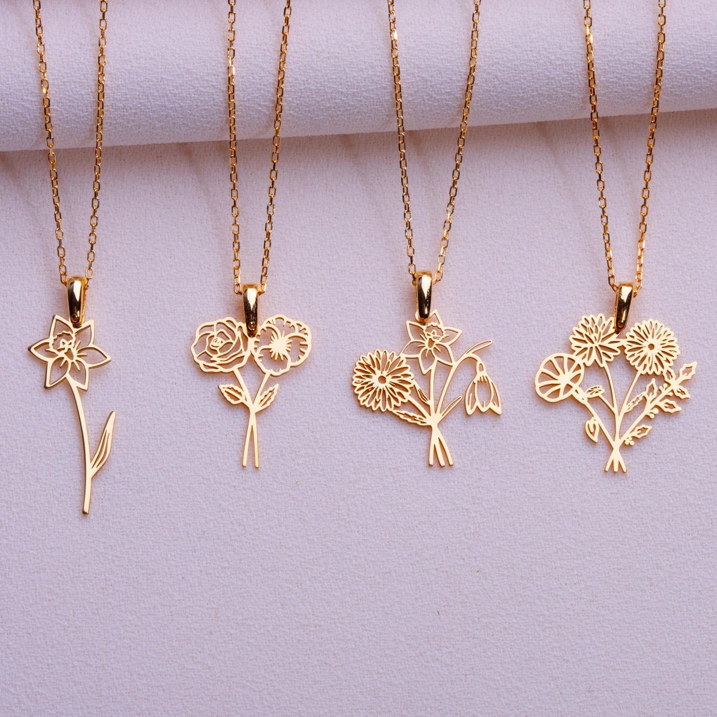 Bouquet Birth Flower Pendant -Dainty Gold Floral Necklace,Personalized Birth Month Jewelry Gift,Anniversary Gift for Her,Necklaces for Women