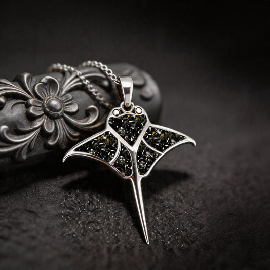 Onyx Manta Ray: History, Meaning, and Jewelry Symbolism