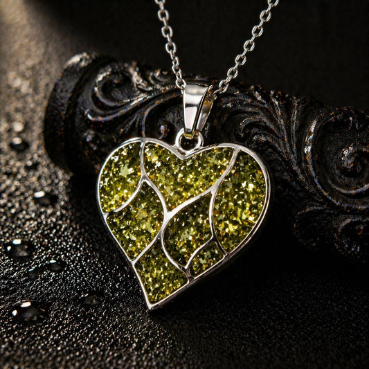 Peridot Heart: History, Meaning, and Jewelry Symbolism