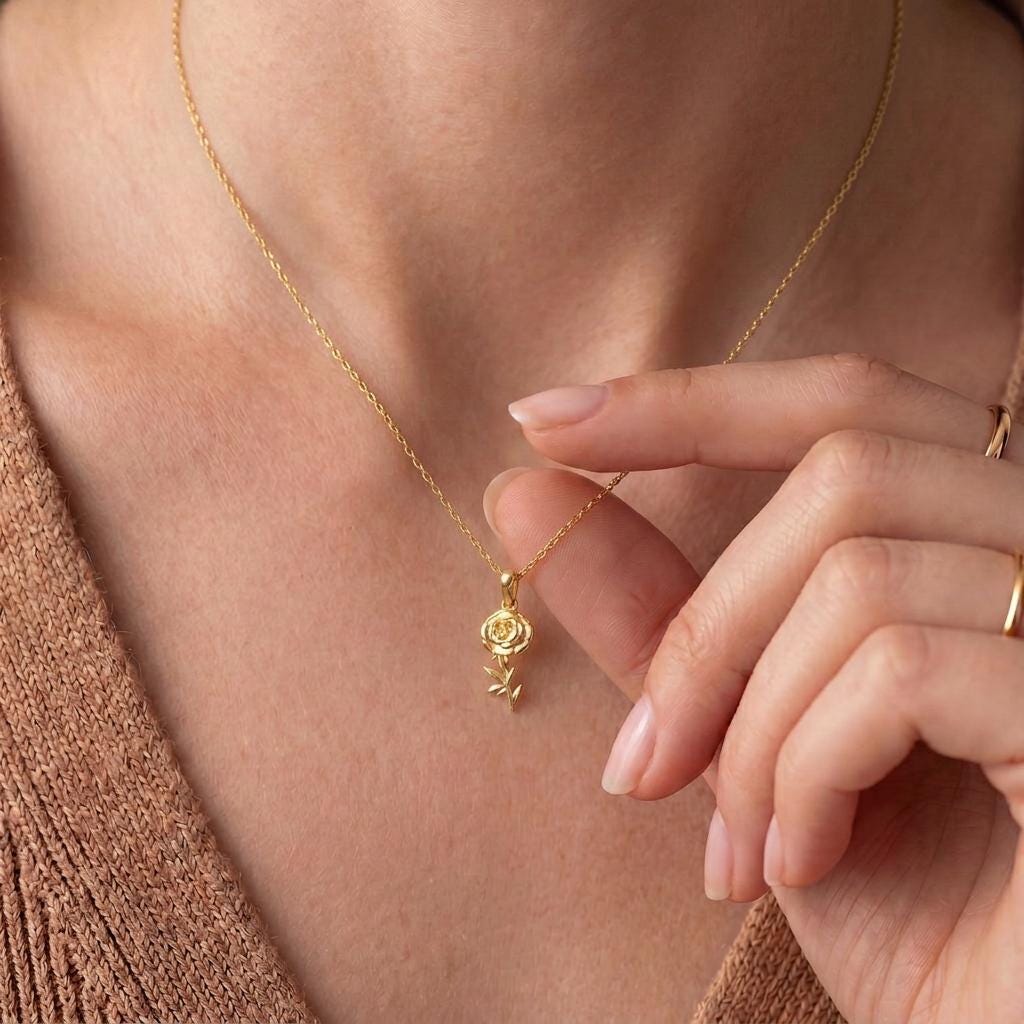 Marigold Flower: History, Meaning, and Jewelry Symbolism