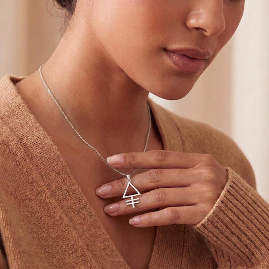 Phosphorus Symbol: History, Meaning, and Jewelry Symbolism