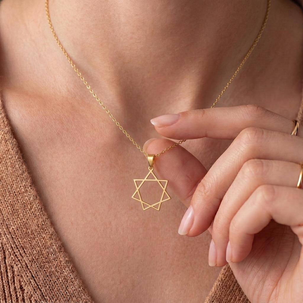 Seven Pointed Star: History, Meaning, and Jewelry Symbolism