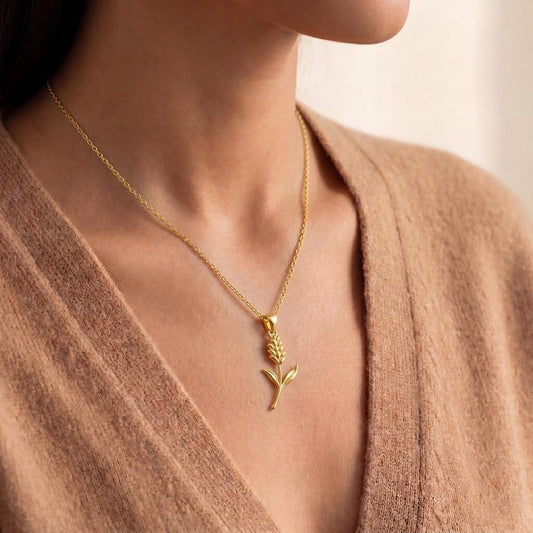 Statice Flower: History, Meaning, and Jewelry Symbolism