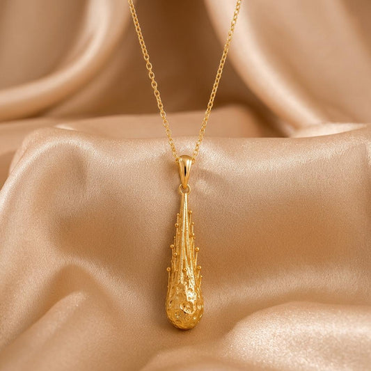 Gold Meteor Core: History, Meaning, and Jewelry Symbolism