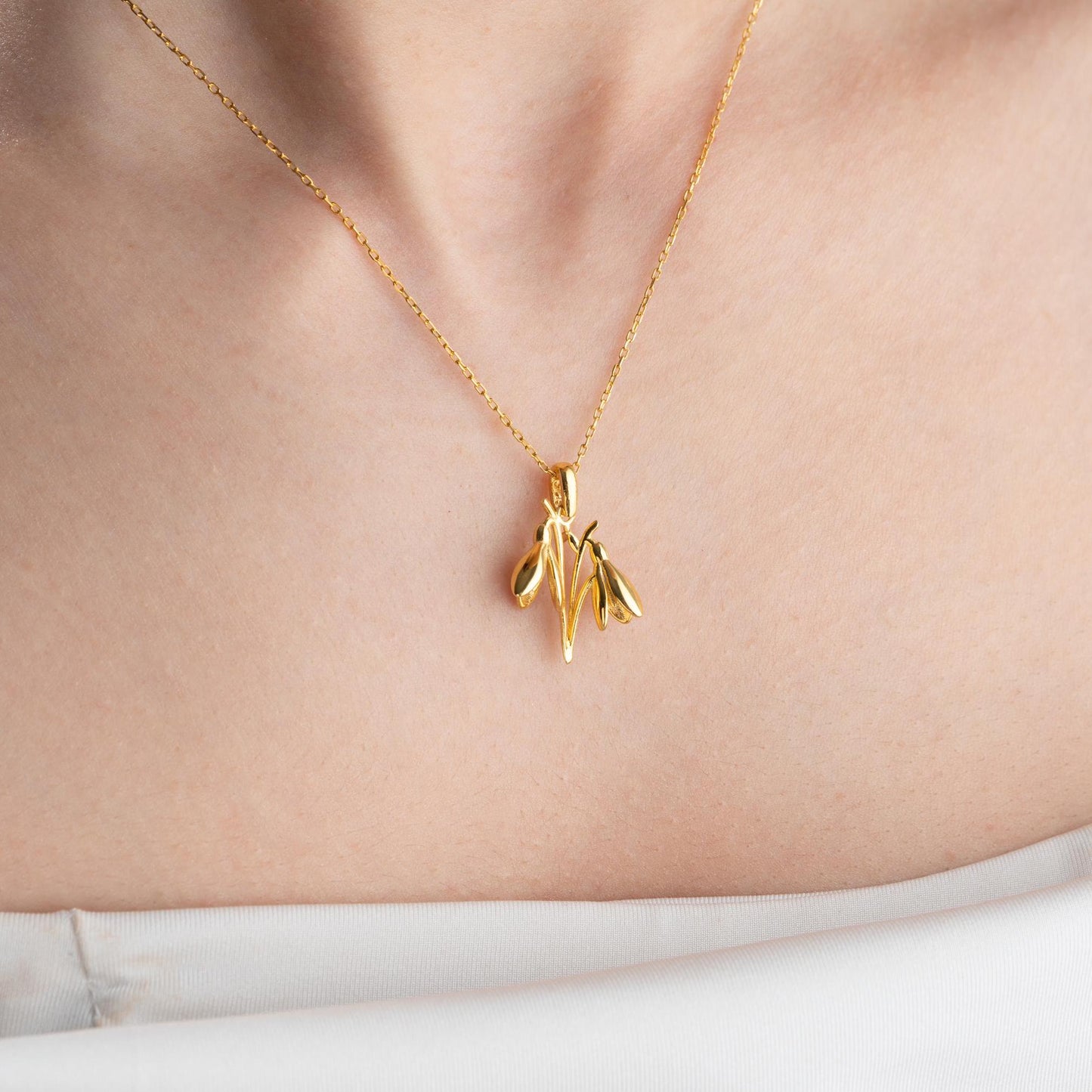 Snowdrop Necklace,January Birth Flower Jewelry,Sterling Silver Pendant,Floral Necklace,Handmade Botanical Charm,Dainty Silver Women's Gift