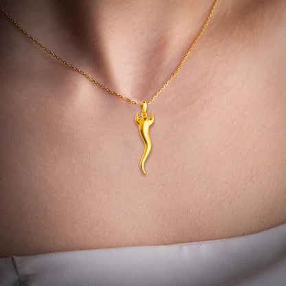 Italian Horn Necklace, Gold or Silver Italian Charm, Classic Italian Jewelry, Horn Chain Pendant, Gift for Him & Her, Birthday Gift-handmade