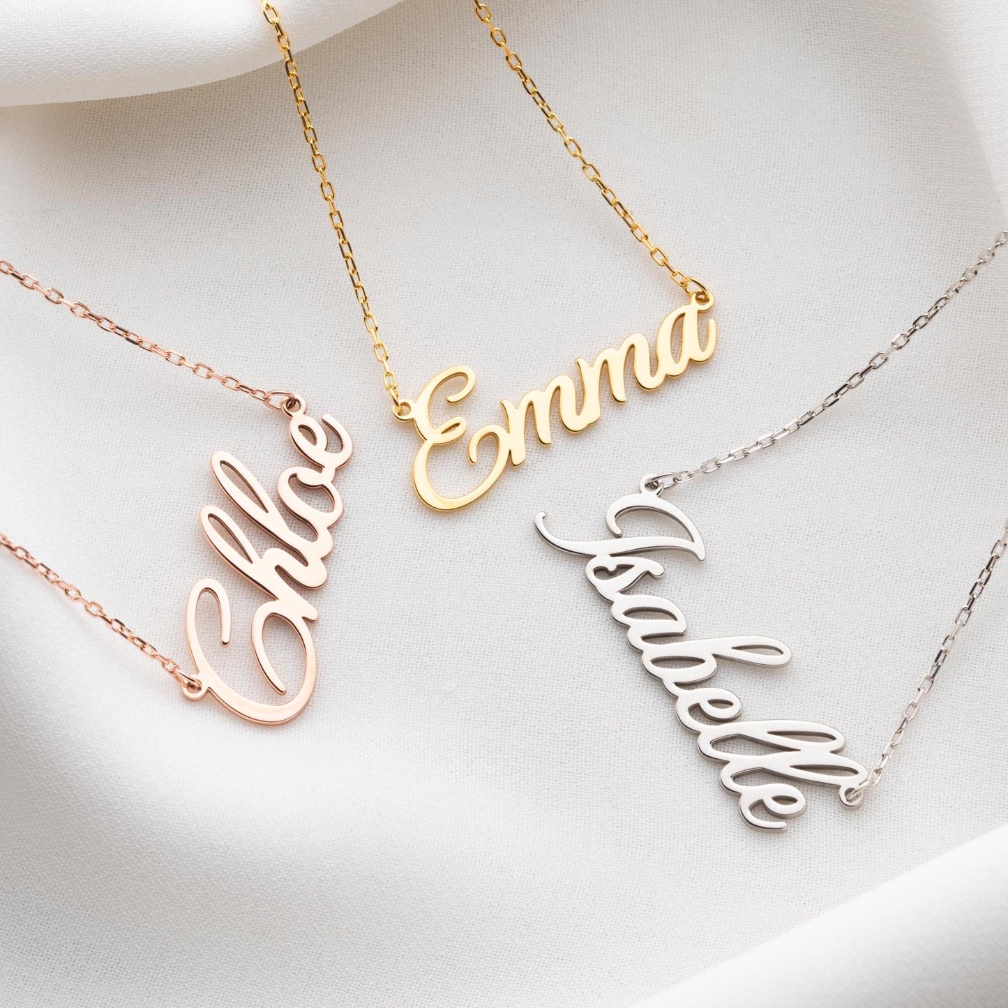 Personalized 925 Sterling Silver Name Necklace - Custom Gift for Women in Gold or Silver, Unique Jewelry for Special Occasions
