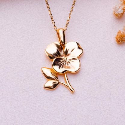 Violet Flower Necklace • February Birth Flower Jewelry•Violet Charm Pendant•Botanical Nature Necklace•Floral Birthflower Gift•Purple Jewelry