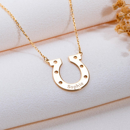 Horseshoe Necklace, Custom Nameplate Necklace, Personalized Jewelry, Gift for Women, Dainty Name Necklace, Birthday Gift Ideas-handmade