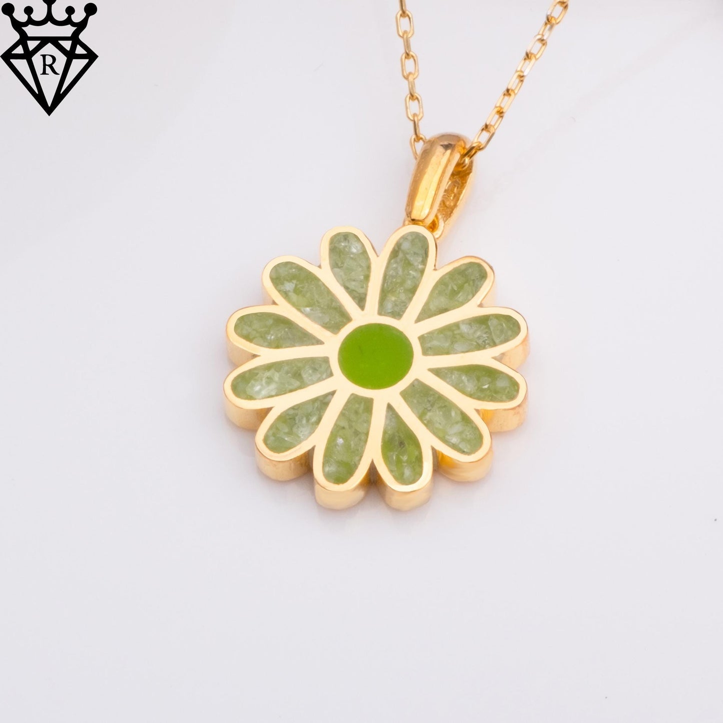 Peridot Daisy Necklace – 14K Gold Plated 925 Sterling Silver Flower Pendant – August Birthstone Jewelry – Natural Gemstone Gift for Her