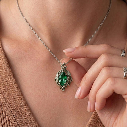 Emerald Flow Necklace | 925 Sterling Silver Pendant | Organic Artistic Nature Jewelry | Spiritual Gift for Her