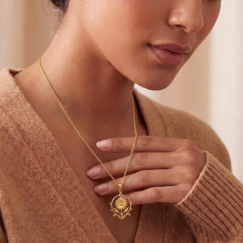 Eternal Daisy Crest Pendant | 925 Sterling Silver | Delicate Botanical Style | Meaningful Celebration Gift